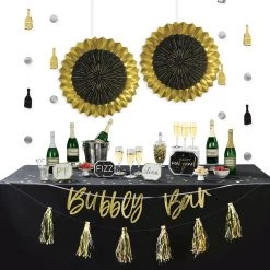 Hot Sale 😍 New Year's Bubbly Bar Deluxe Decorating Kit by Amscan 😀